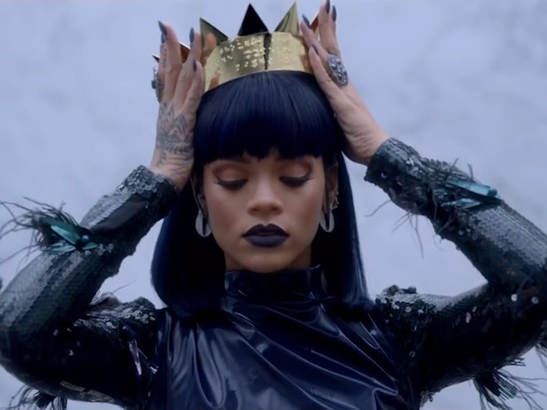 35 Reasons Why Rihanna Is A Legend