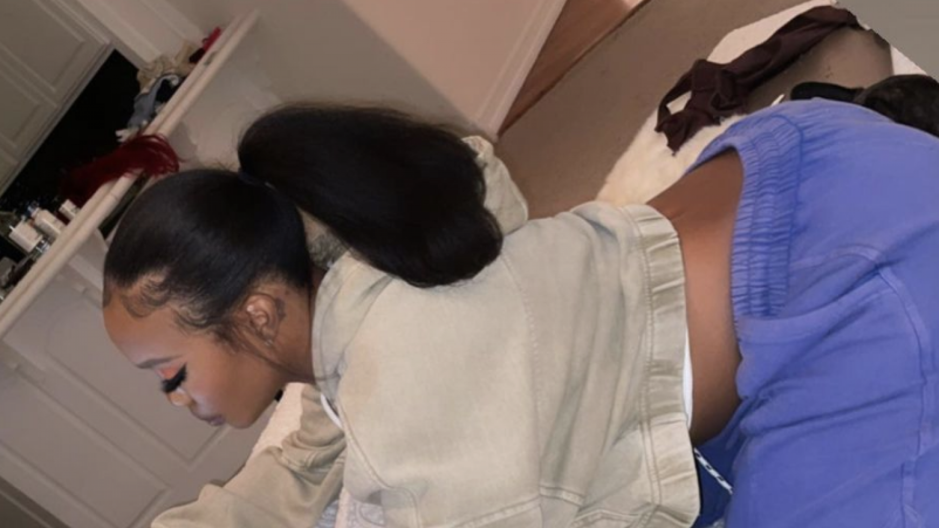 SZA Shows Fans Her Natural Hair