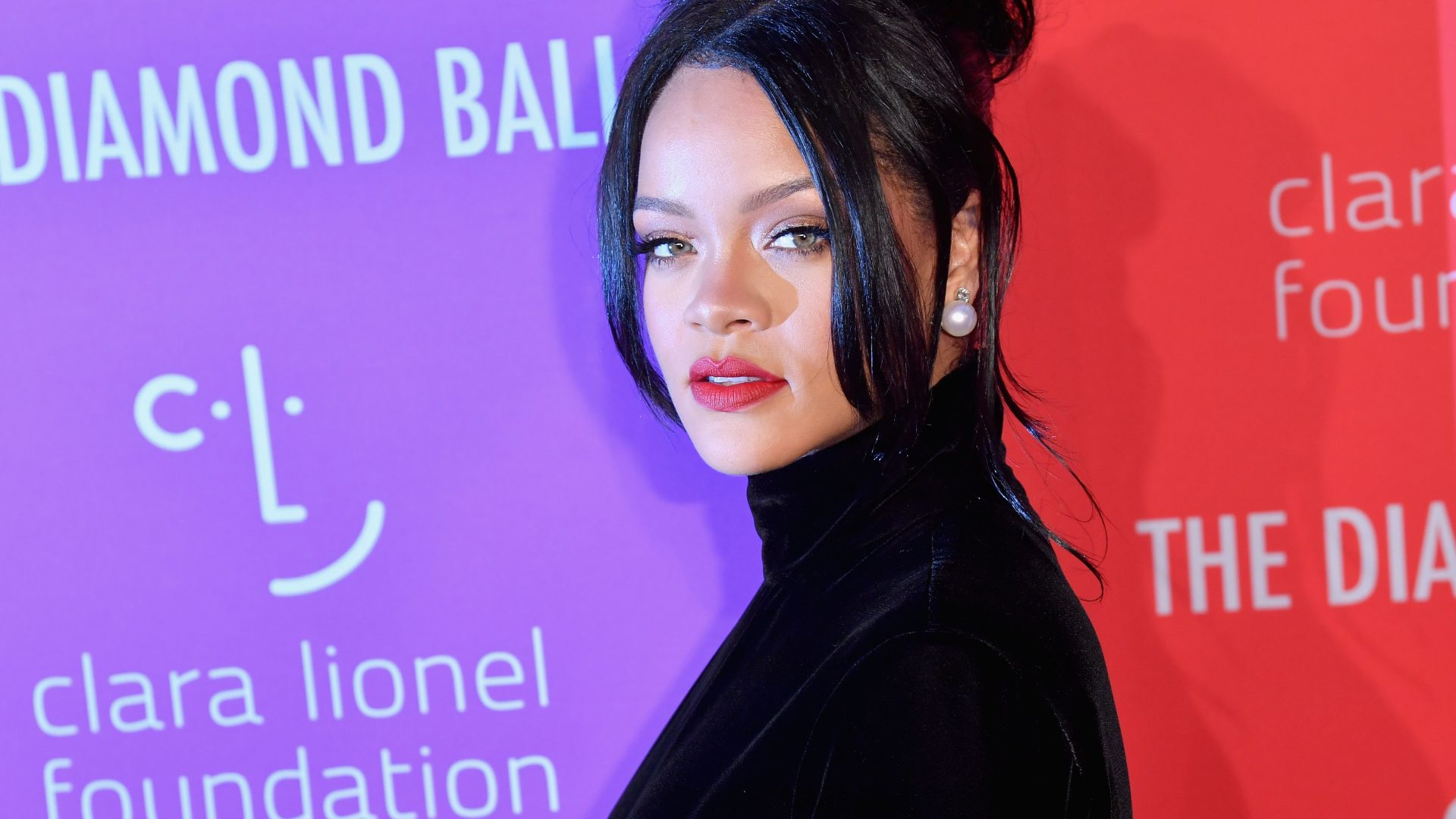 Rihanna Is Launching Fenty Parfum—Here’s Everything We Know About It