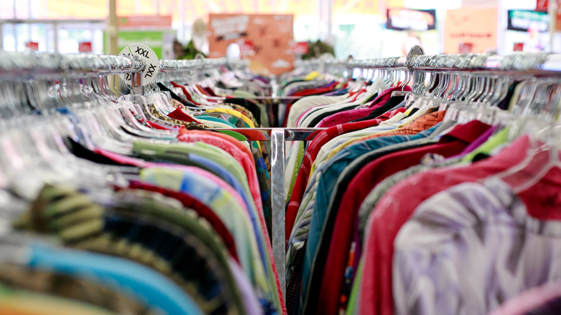 4 Must-Know Thrift Shopping Tips And Tricks For Beginners