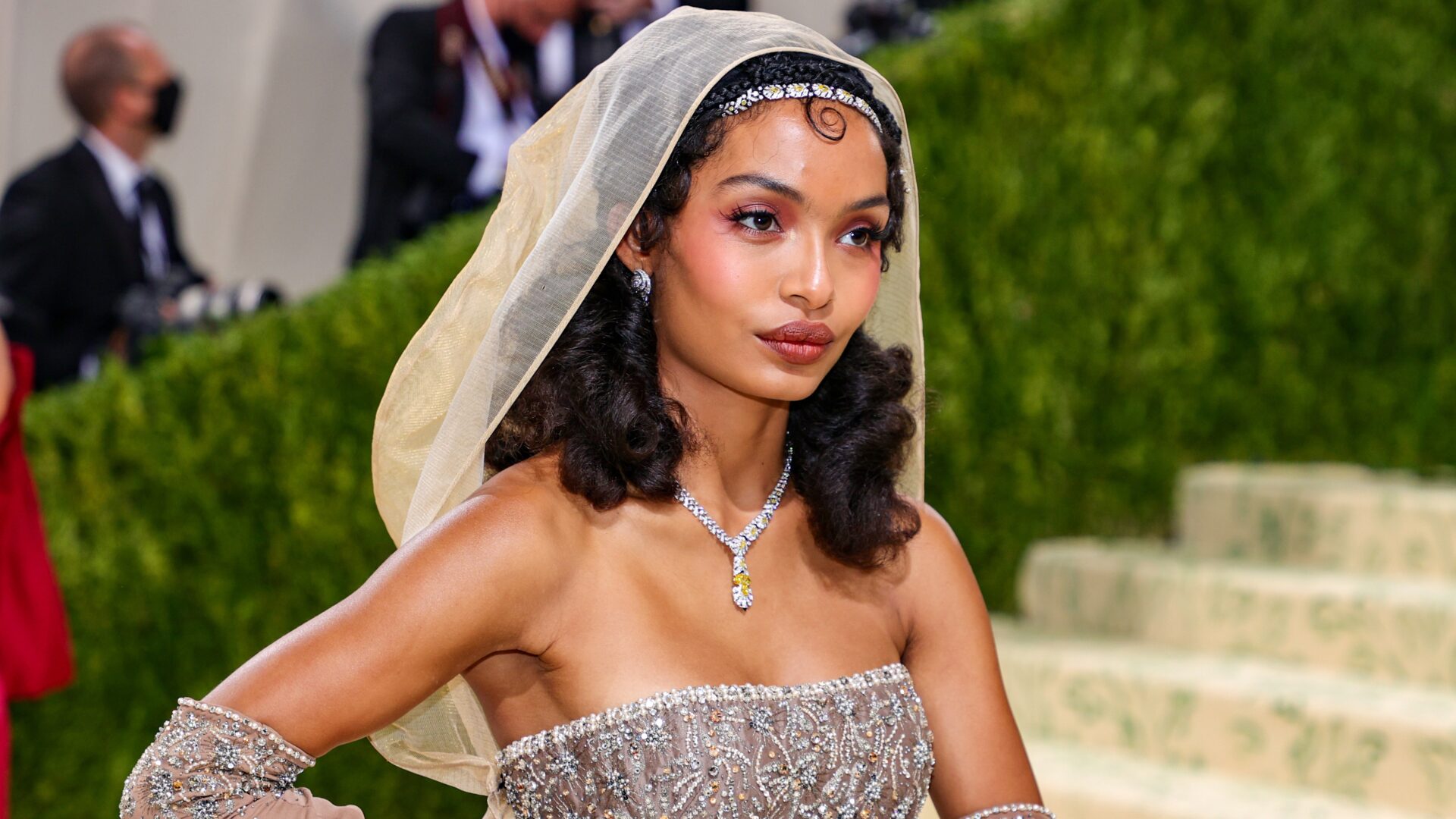 Yara Shahidi Paid Homage To Josephine Baker In MET Gala Look