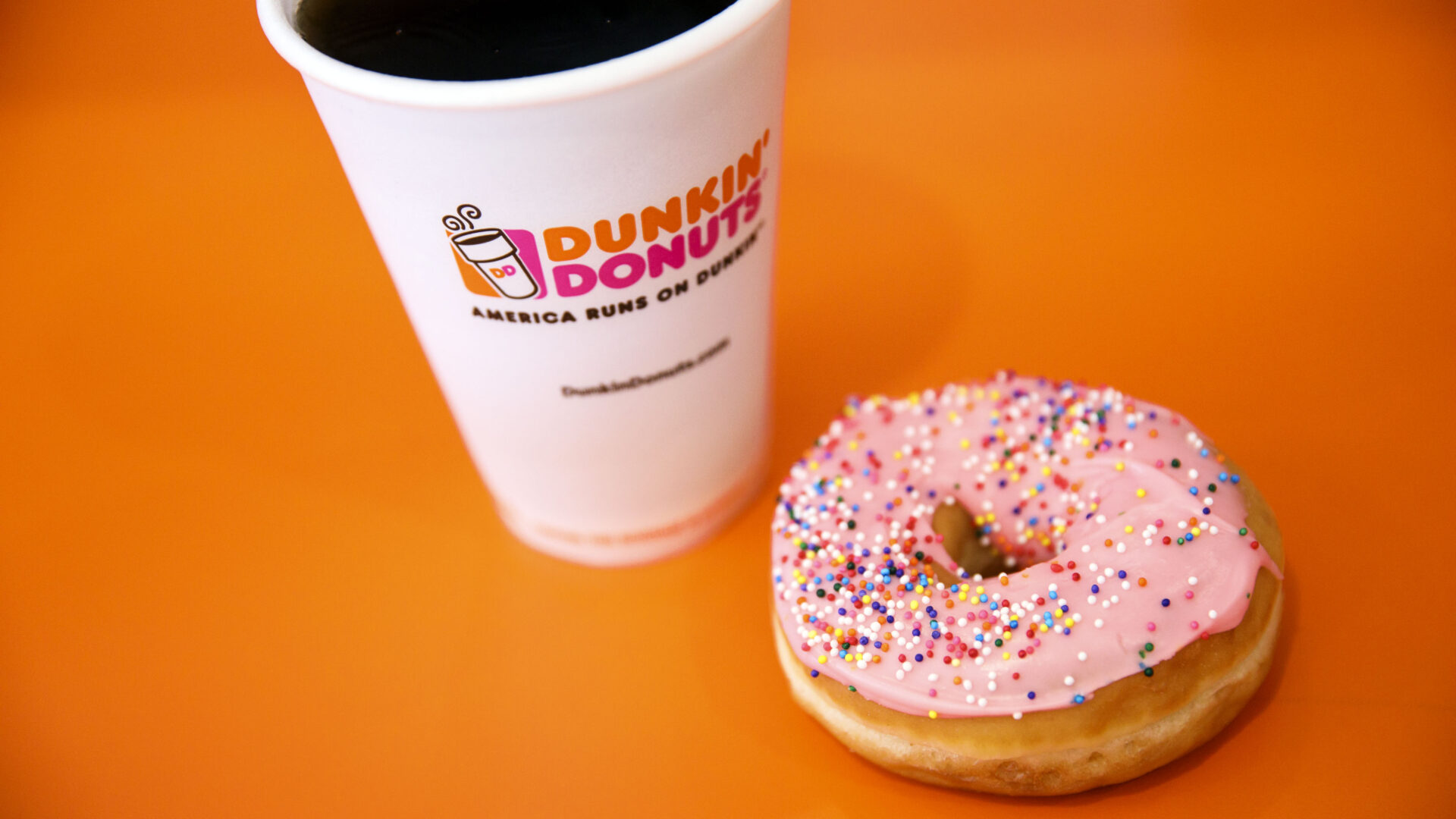 Here's How You Can Get A Free Cup Of Coffee From Dunkin' Donuts