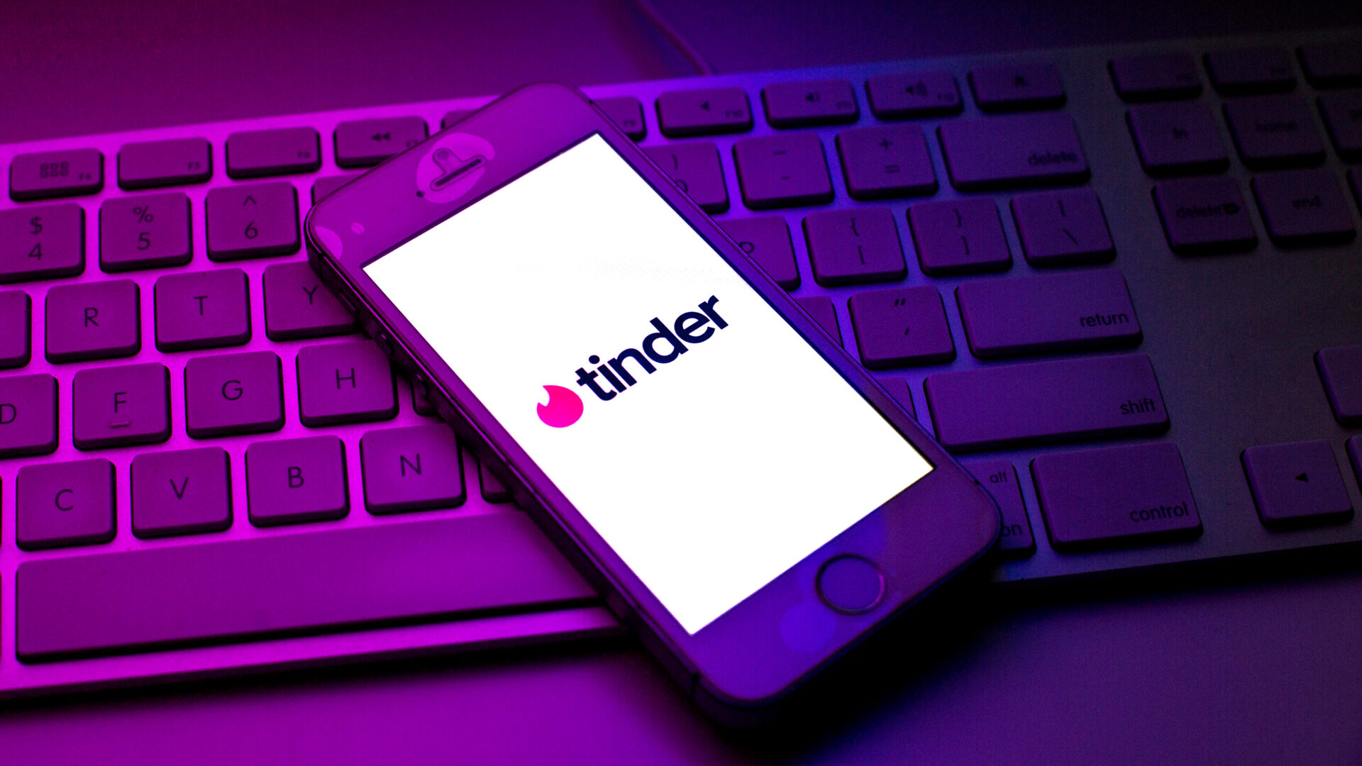 Here’s How Tinder Is Creating A Safe Space For Gen Z