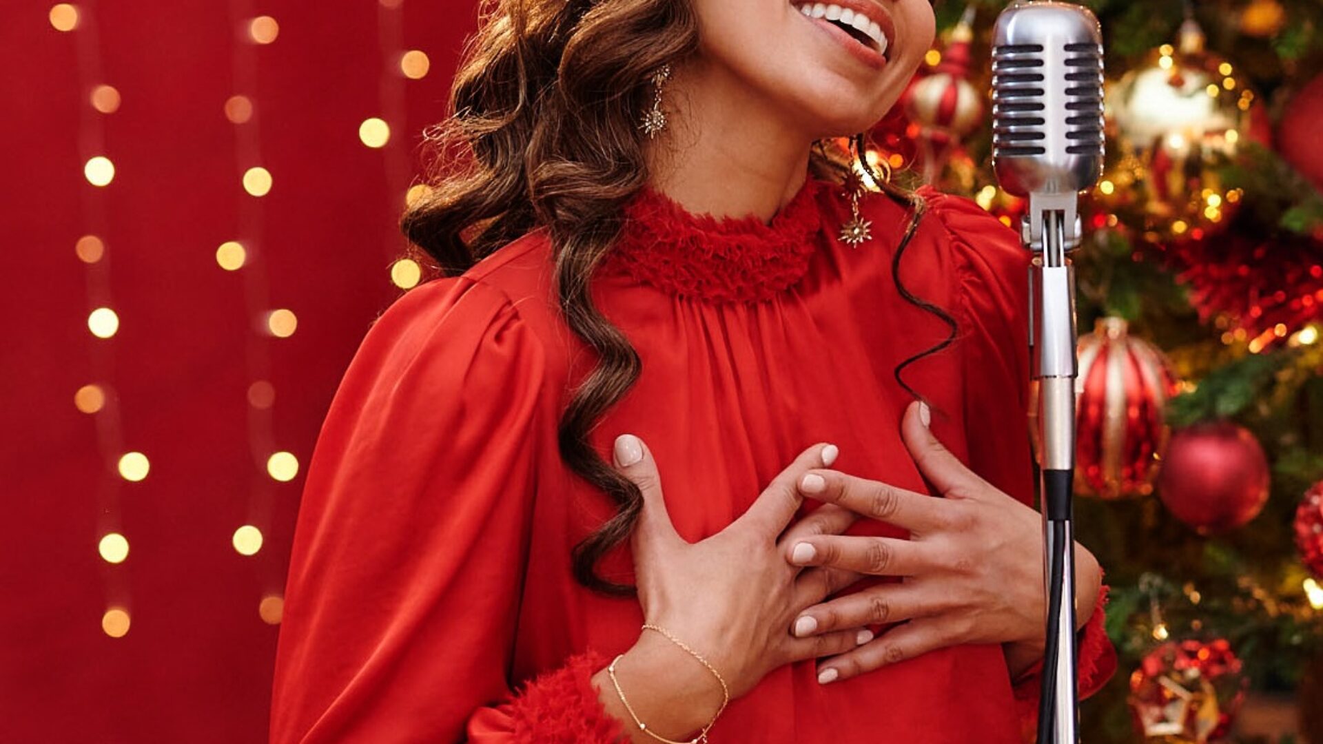 Mýa Shares Her Favorite Christmas Songs And Holiday Traditions