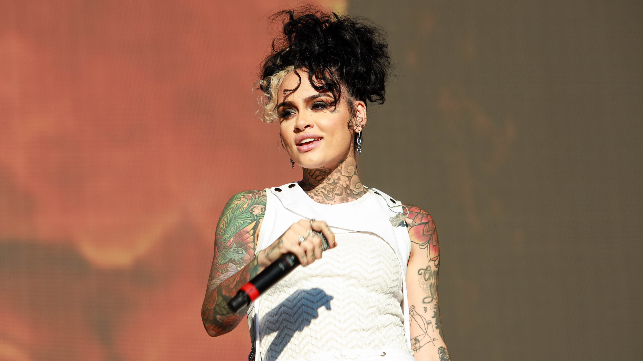 Kehlani Talks About Having Breast Implants Removed: ‘I Let The World Bully Me Into Feeling Like I Needed This’