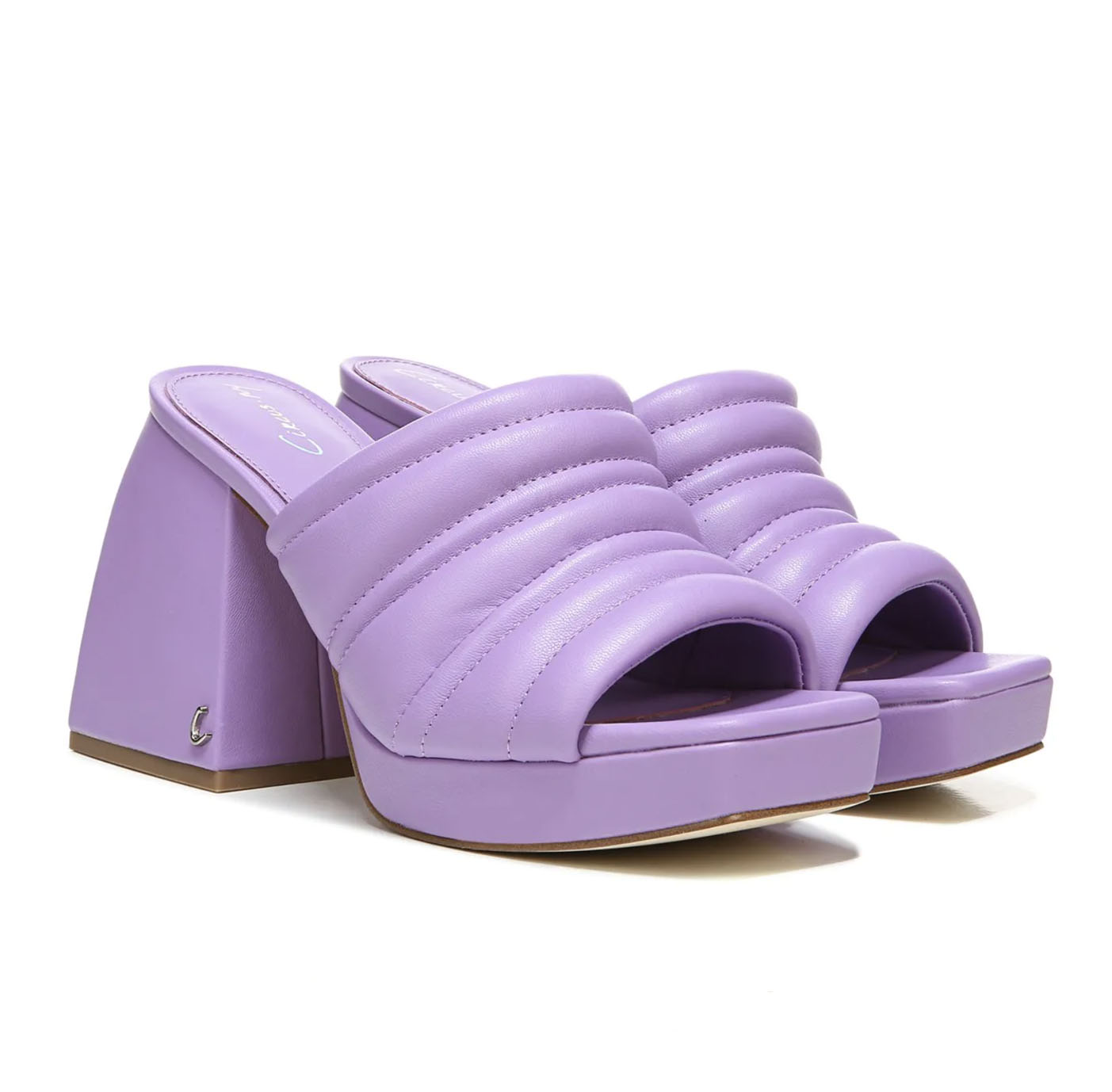 8 Trendy Platform Sandals That’ll Kick Your Spring Off Right