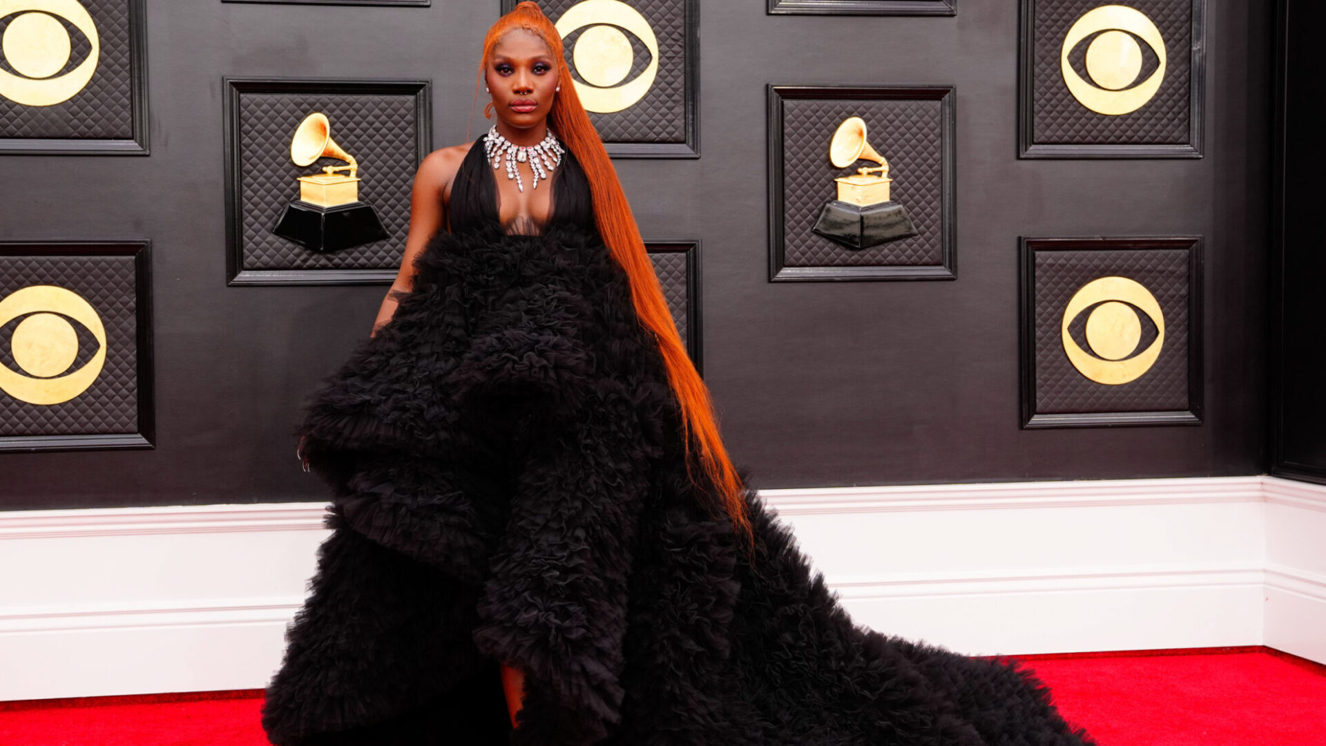 Our Favorite Beauty And Fashion Moments From The 2022 Grammy Awards