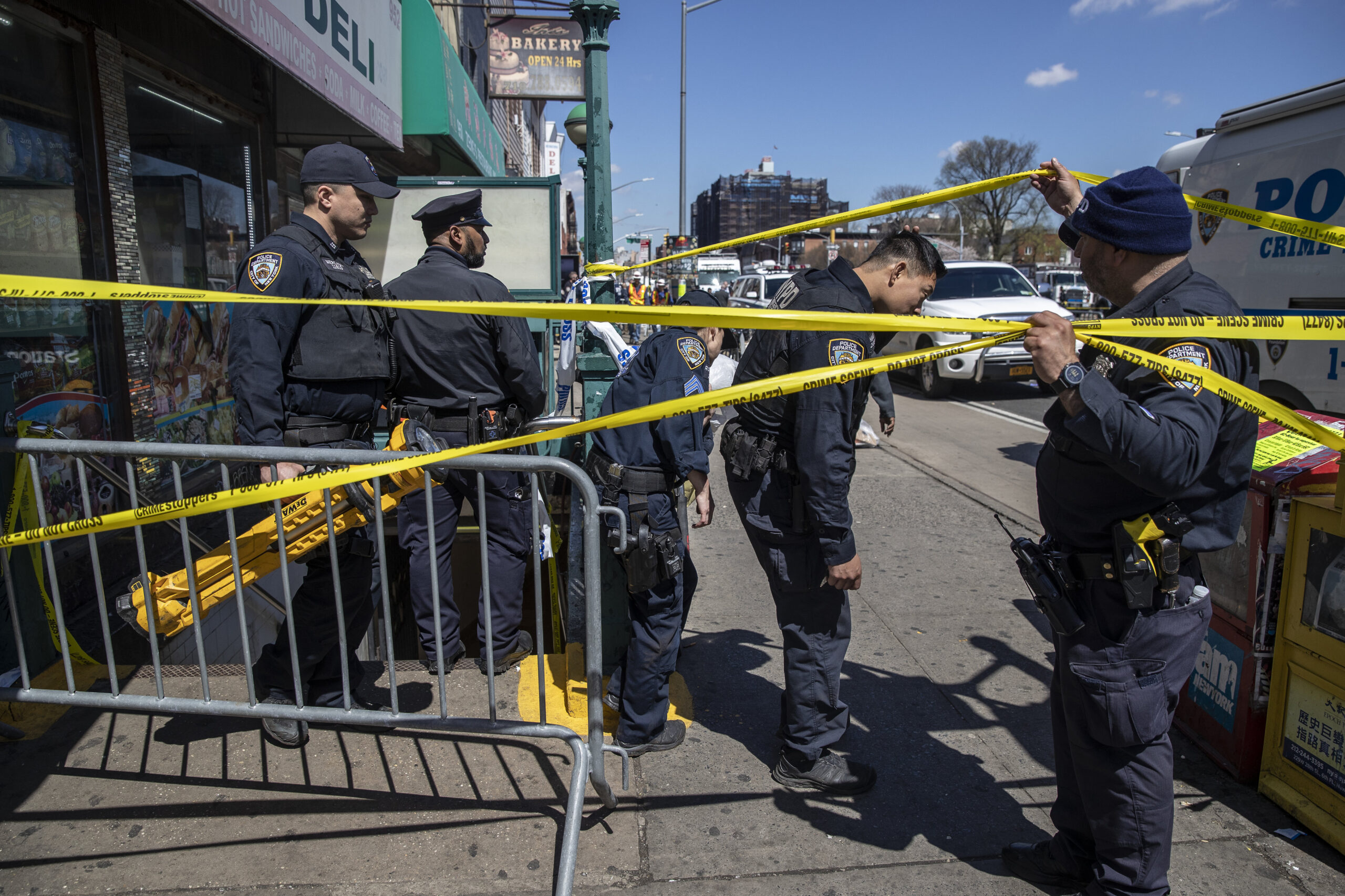 16 People Injured, 10 Shot, In Brooklyn Subway Station Shooting