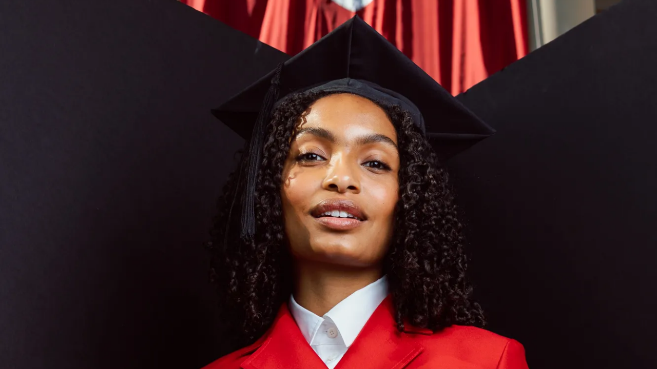 On Her Grownish Yara Shahidi Graduates From Harvard University