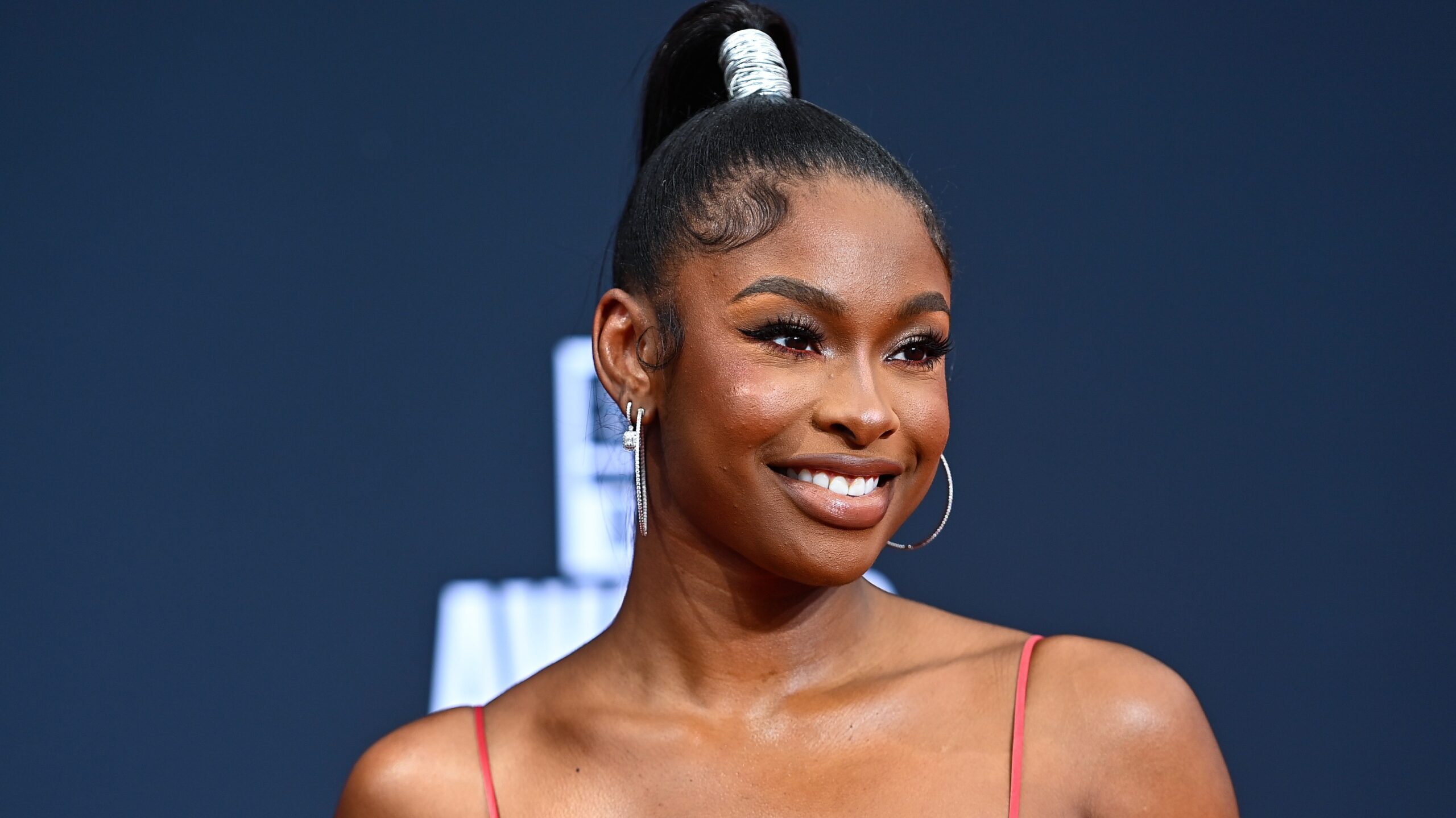 Coco Jones Slayed Her Brows With This $16 Eyebrow Pencil At The 2022 BET Awards