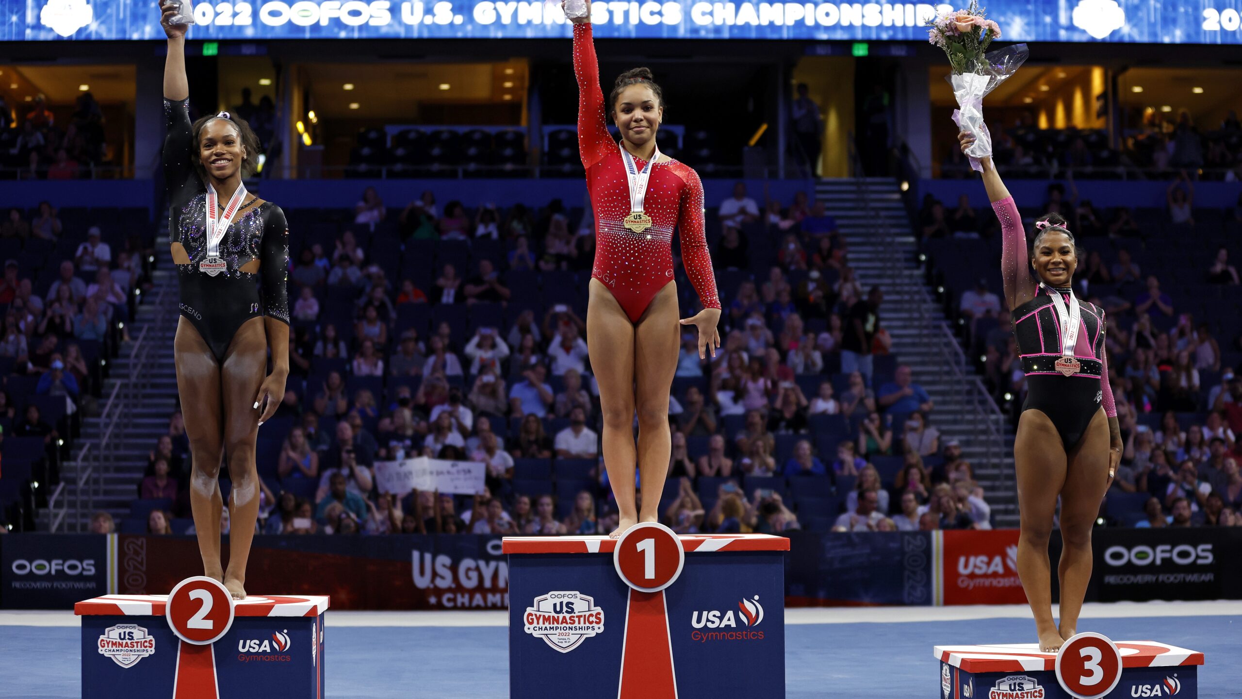 Shilese Jones and Jade Carey star for USA in World Artistic