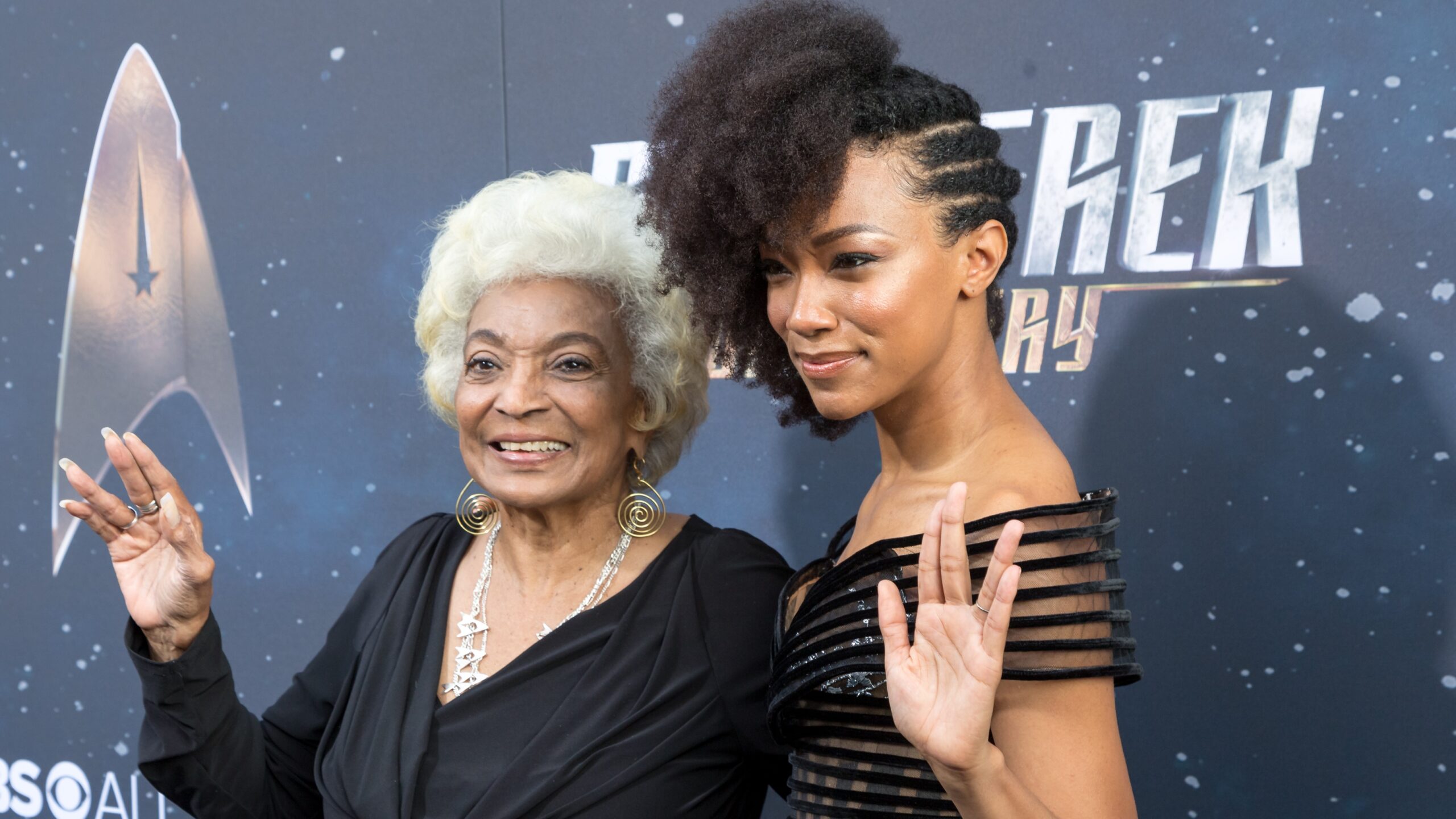 Sonequa Martin-Green Wants To ‘Lay The Groundwork’ For Black Girls Like Late Nichelle Nichols Did For Her