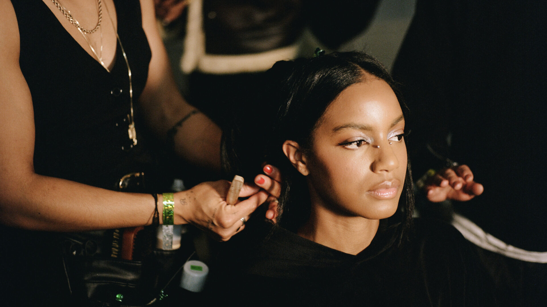 Backstage Beauty: Getting Ready With Ebonee Davis