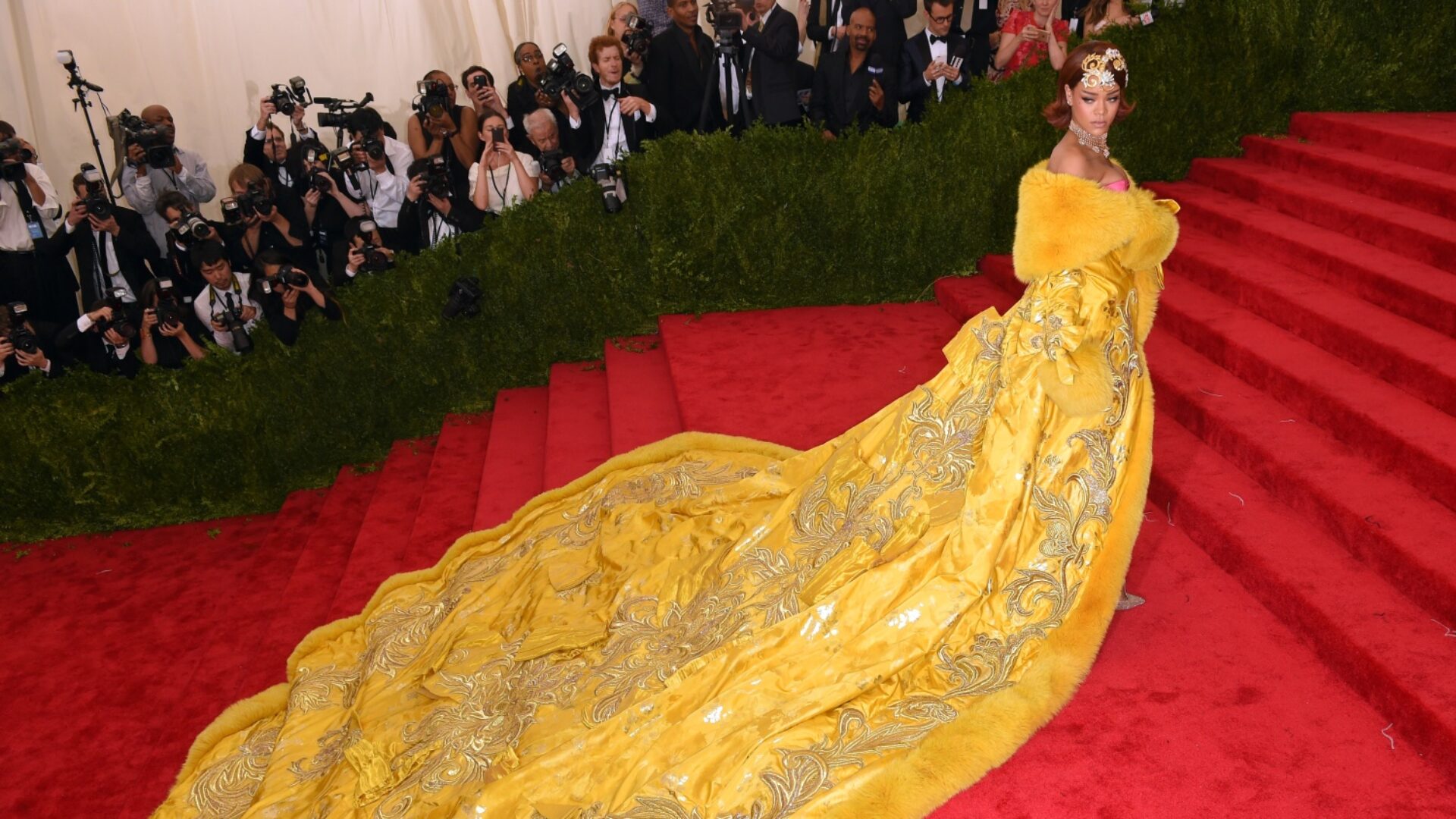 35 Reasons Why Rihanna Is A Legend