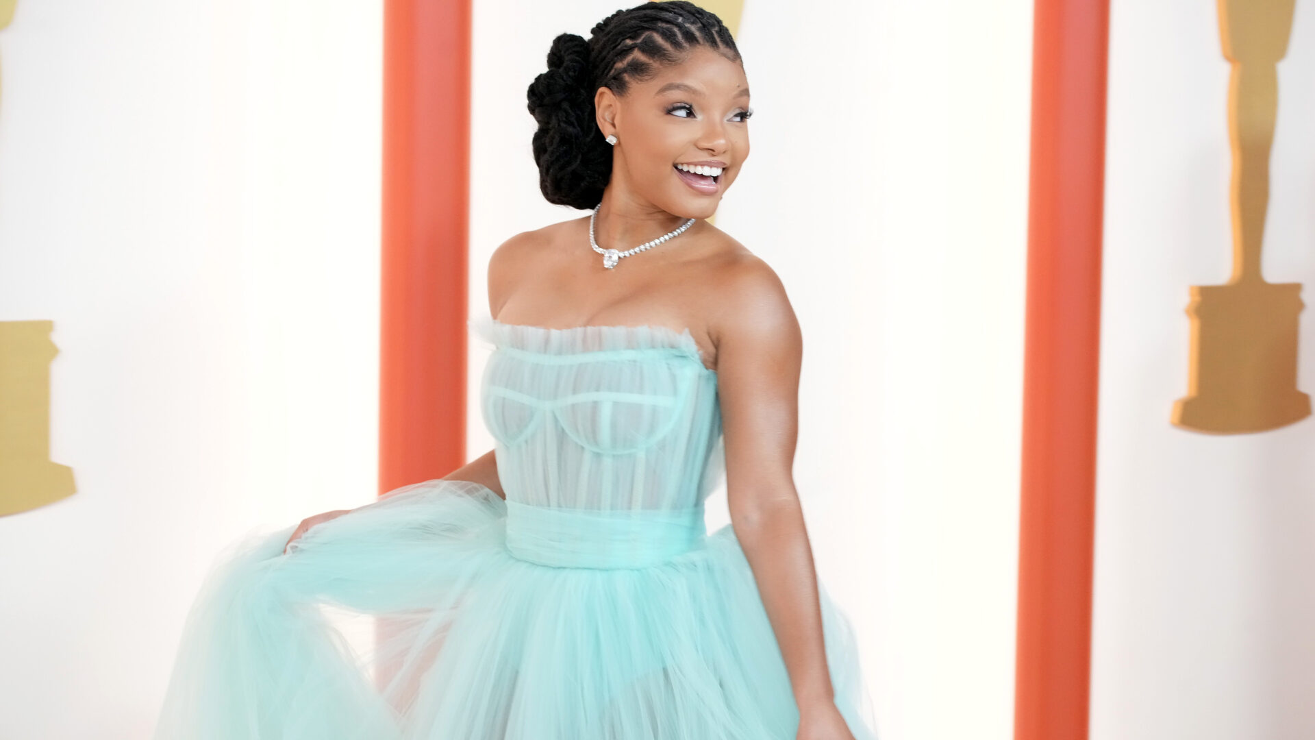 Halle Bailey Debuts The Official The Little Mermaid Trailer