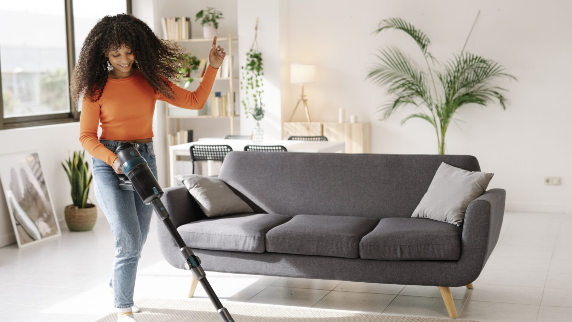 Spring Cleaning Must Haves For Your New Place