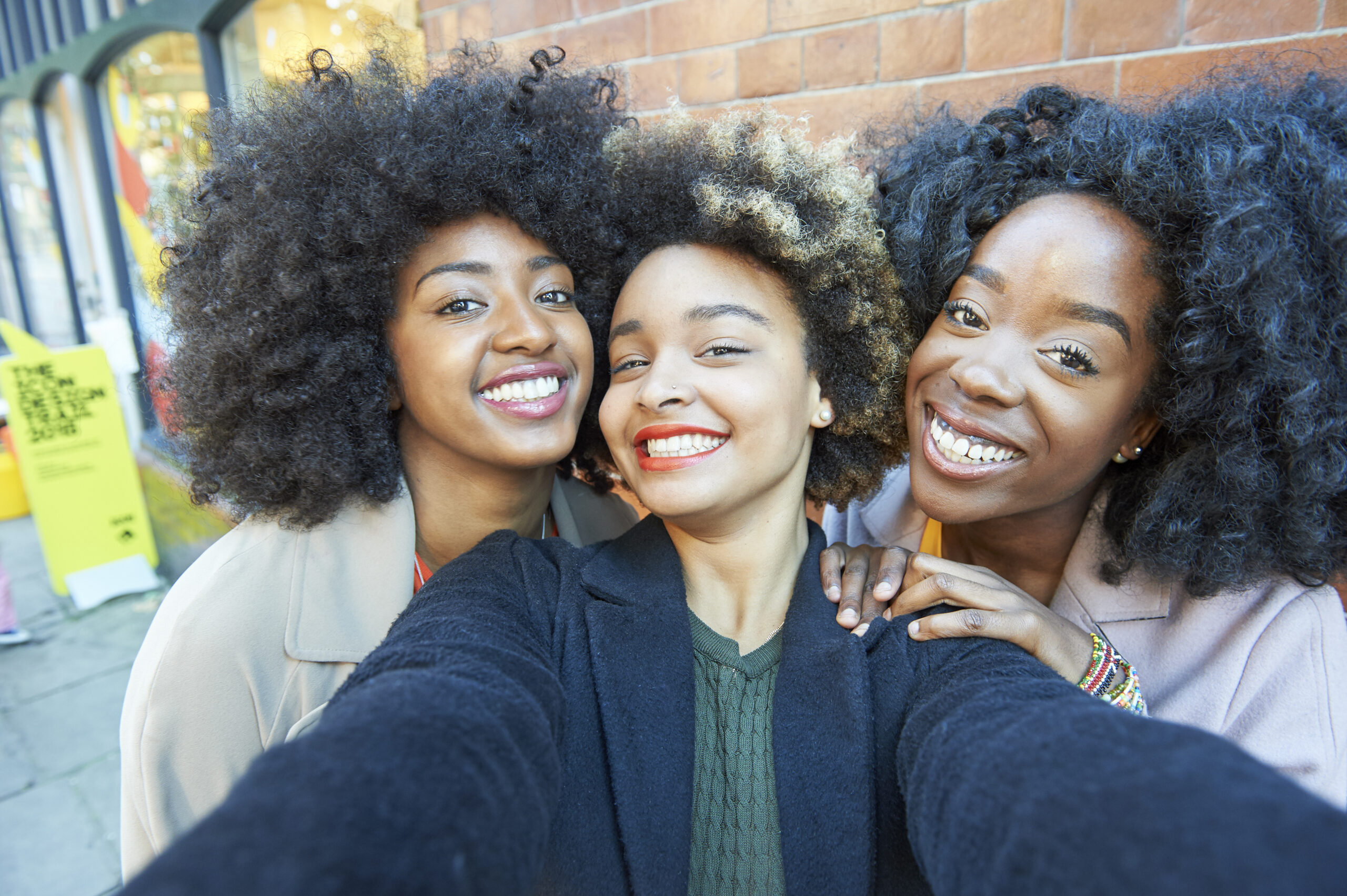 <strong>Texas Passes The CROWN Act To Ban Natural Hair Discrimination </strong>