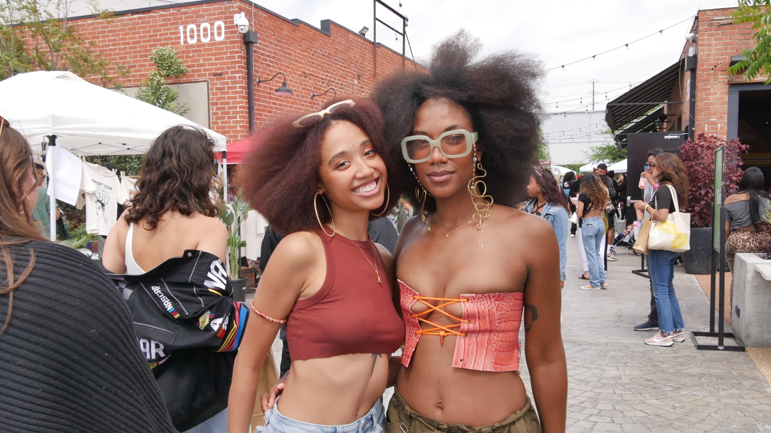 <strong>LA’s Black Market Flea Sparks Summer Feels With Community & Style</strong>