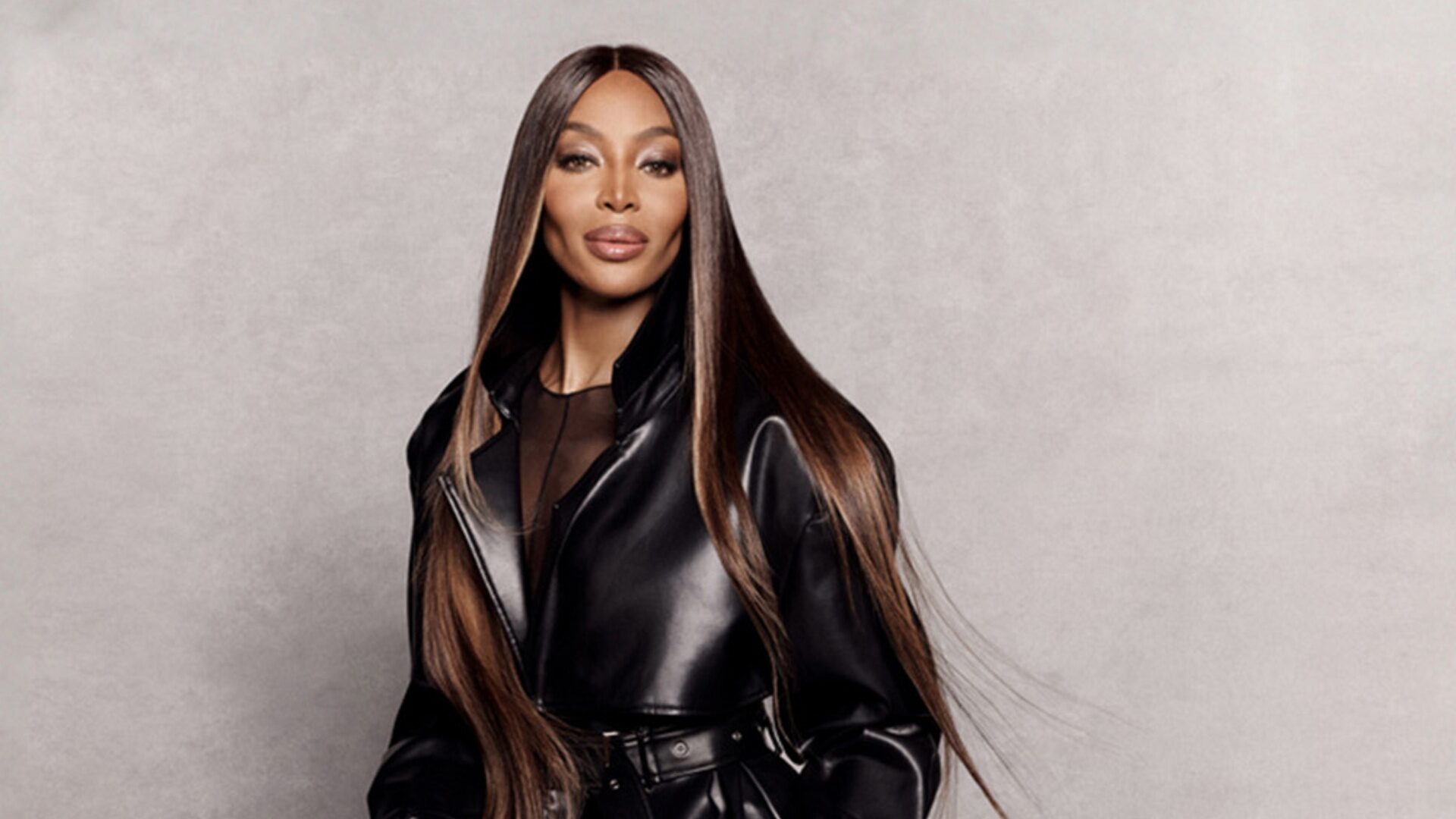 Behind Naomi Campbell's Glam Makeup Moment on the Victoria's