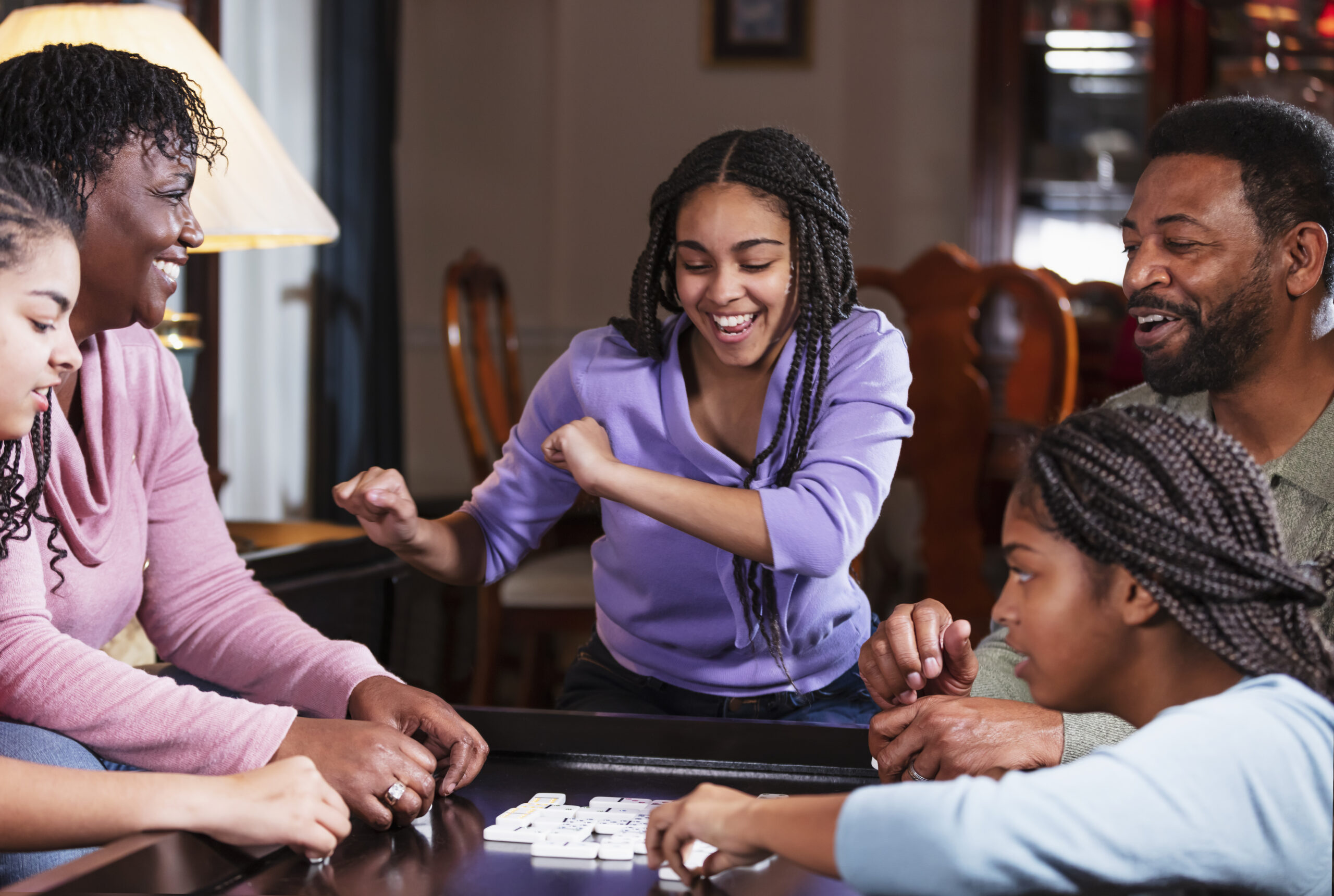 Here Are The Games Every Family Should Play On Christmas Day - Girls United