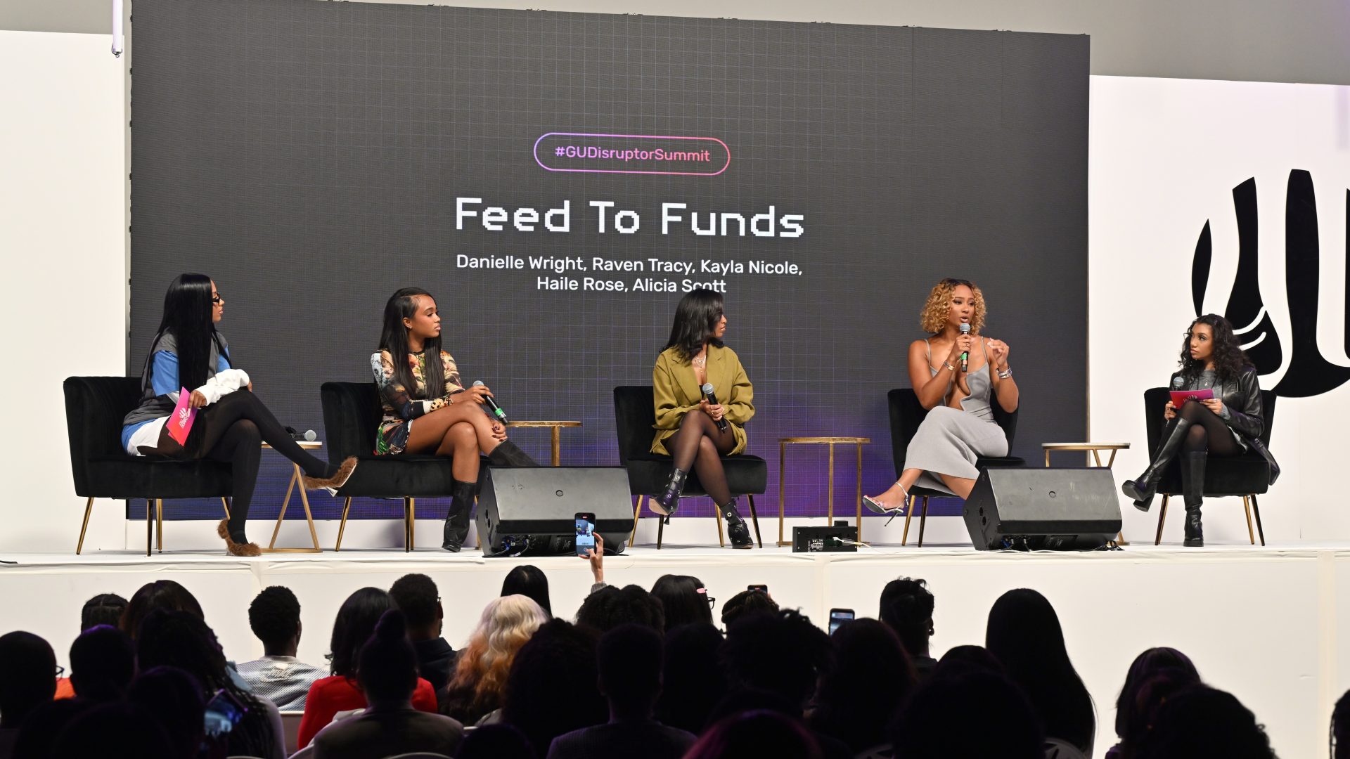 ‘Feed To Funds’ Panel Inspires Content Creators To Level Up Their Social Media Presence