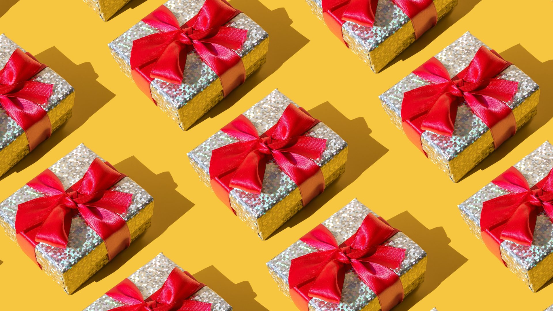 5 Polite Ways To Deal With An Unwanted Christmas Gift