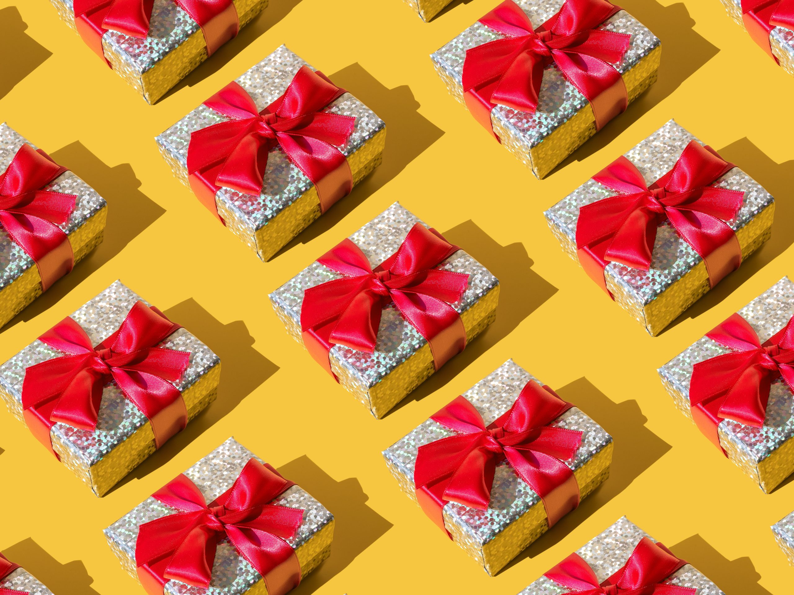 5 Polite Ways To Deal With An Unwanted Christmas Gift