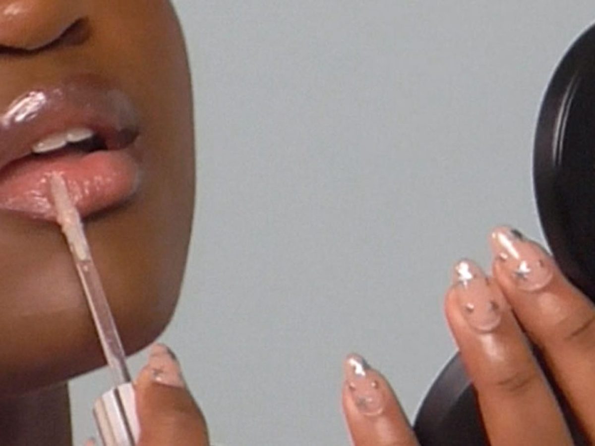 Zaya Wade Is The Face Of MAC’s New Lipglass Air