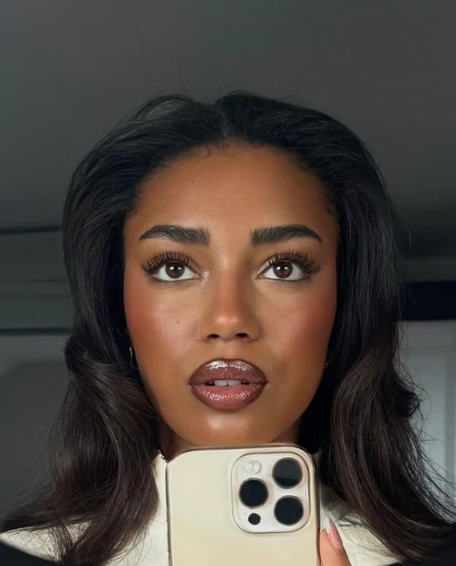 Back To School Beauty Looks You Can Do In 10 Minutes Or Less
