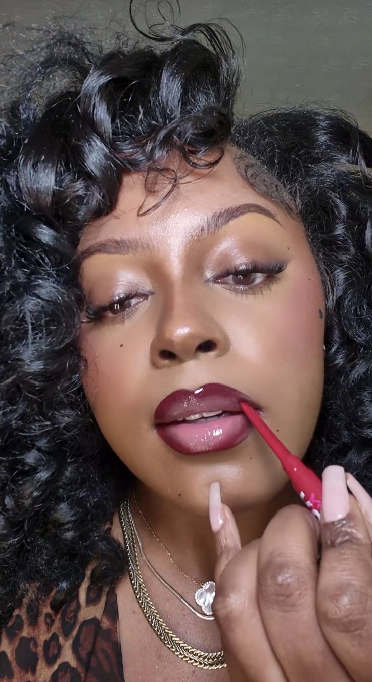 Back To School Beauty Looks You Can Do In 10 Minutes Or Less