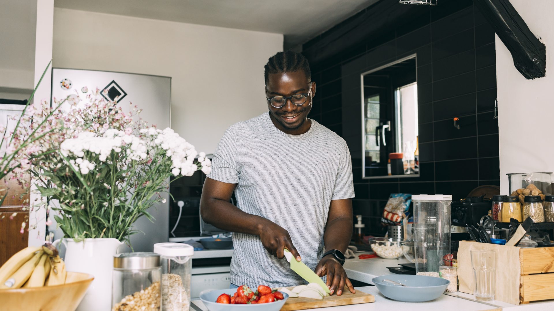 From Soul Food To Plant-Based: 10 Creators To Master Your Best Thanksgiving Dishes Yet