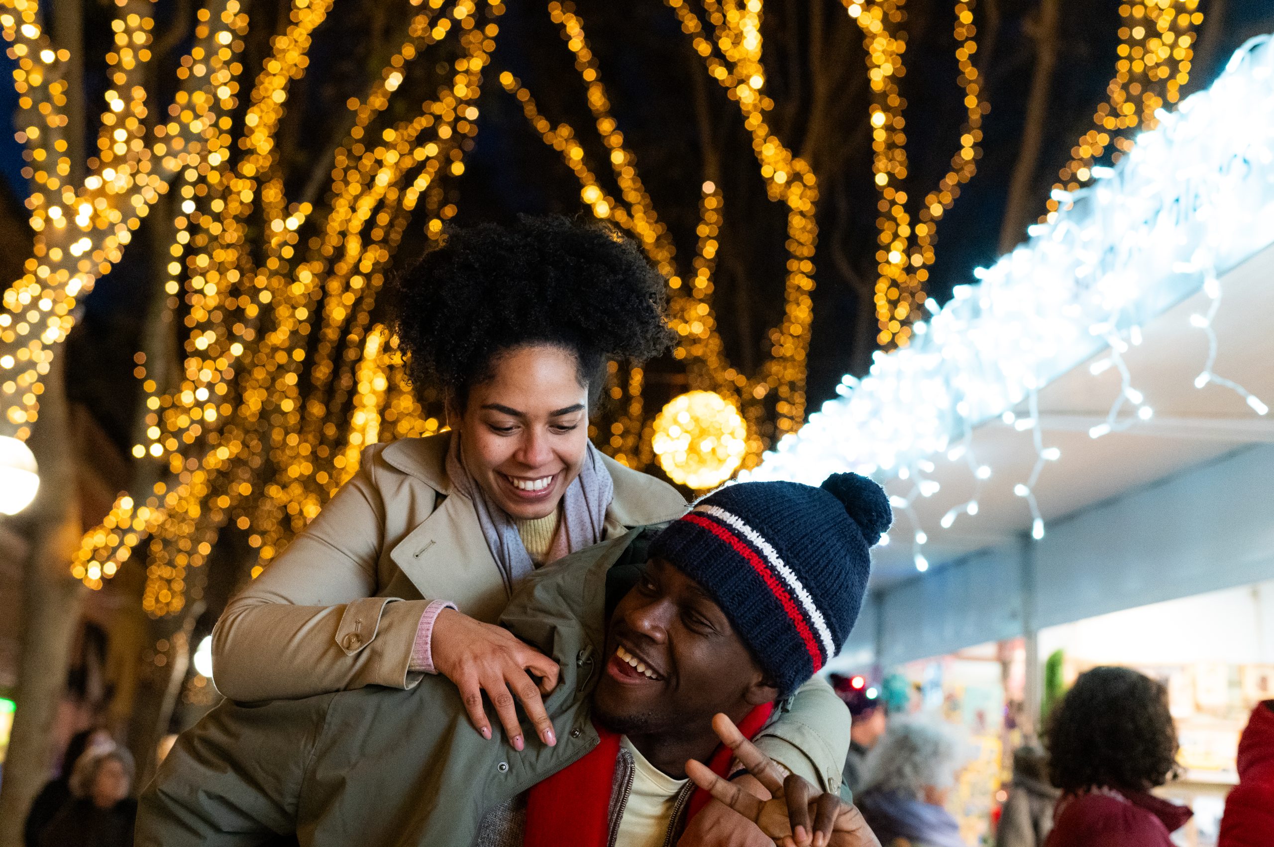 Cuddle Up: 5 Simple & Cozy Date Nights To Try This Winter